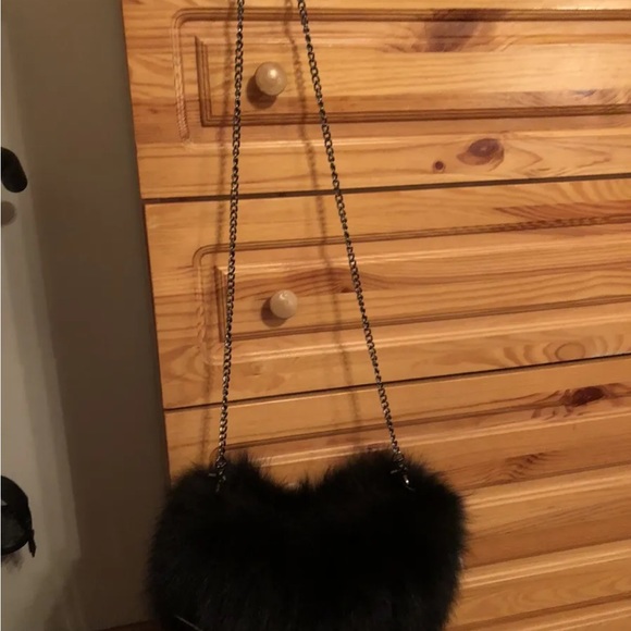 Muff~Crossbody Chain removable Handbag Muff Genuine Black Fox - Picture 3 of 6